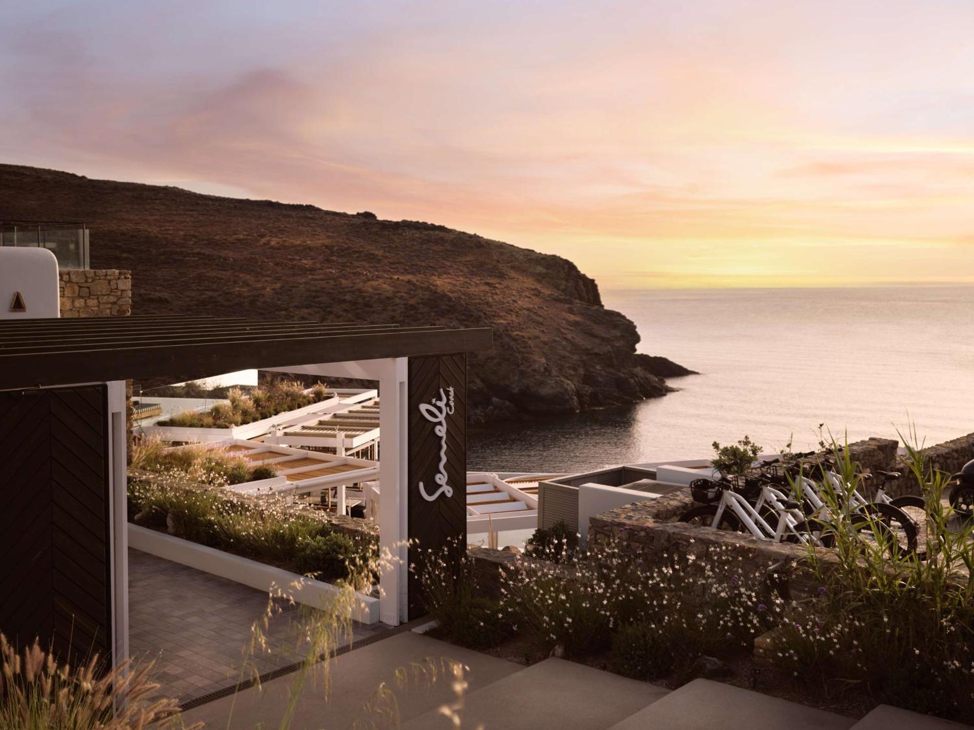 فندق Semeli Coast Mykonos Curio Collection By Hilton Merchia Beach المظهر الخارجي الصورة